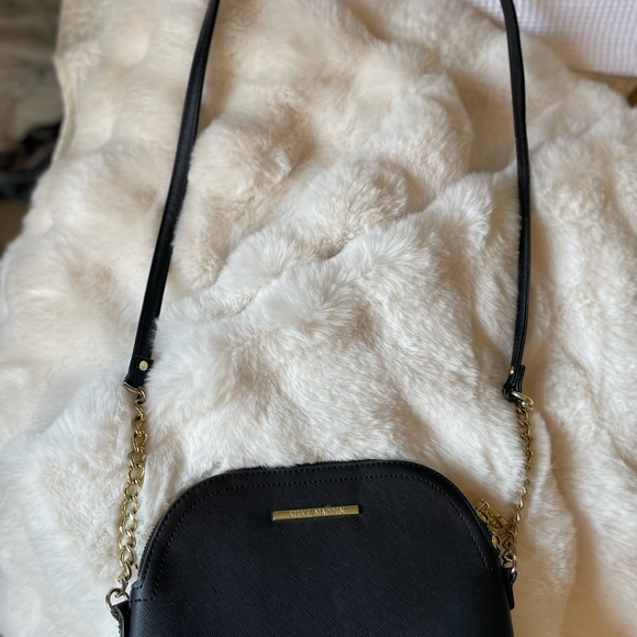 Steve Madden Black Crossbody Bag with Gold Accents - Picture 3 of 3